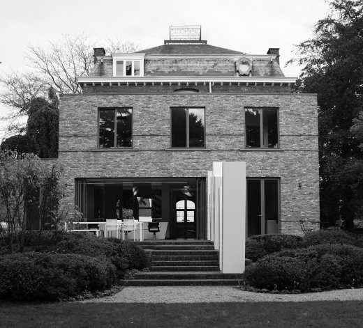 CHIC Bis verhuist naar Villa Acacia 3